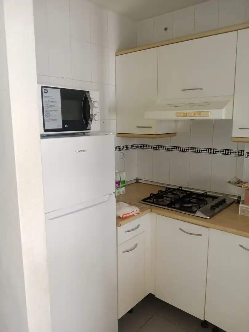 Cuina de Pis en venda en Algeciras amb Aire condicionat