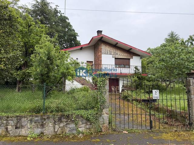 Casa adosada en Venta en Arrankudiaga / Zollo
