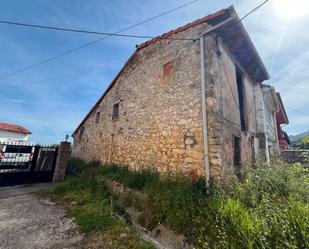 Exterior view of Single-family semi-detached for sale in Villaescusa (Cantabria)  with Private garden