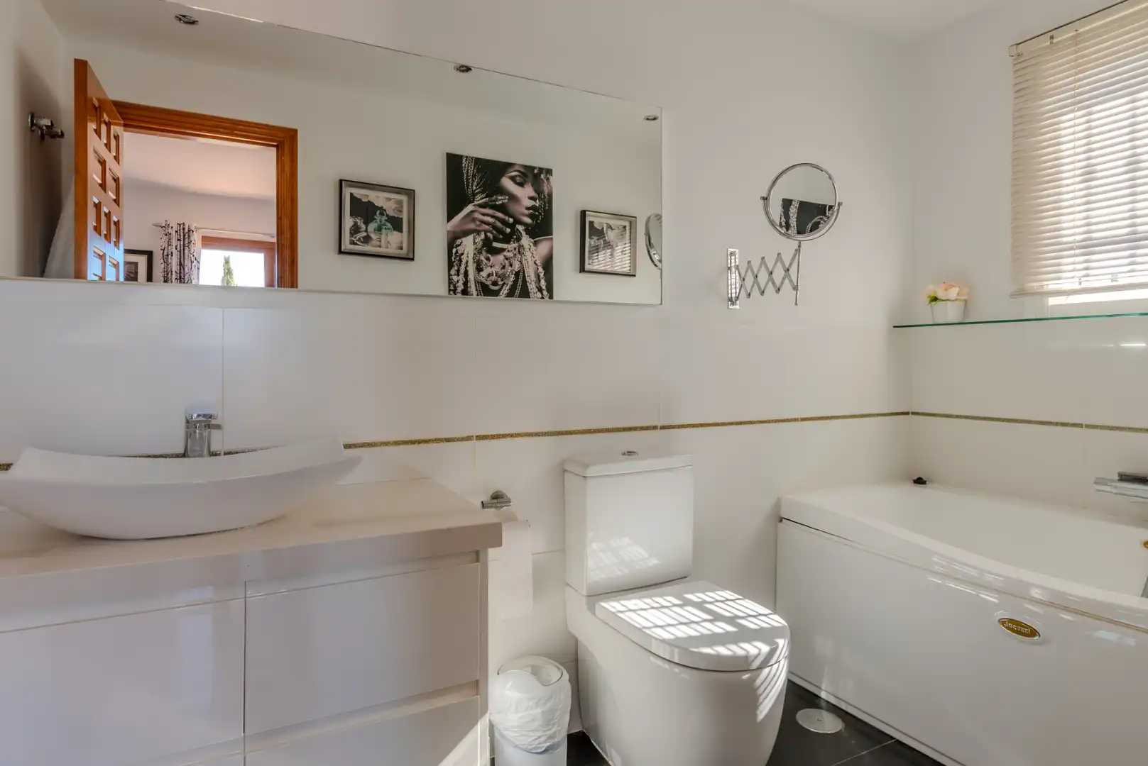 Bany de Casa o xalet en venda en Mijas amb Aire condicionat, Calefacció i Jardí privat