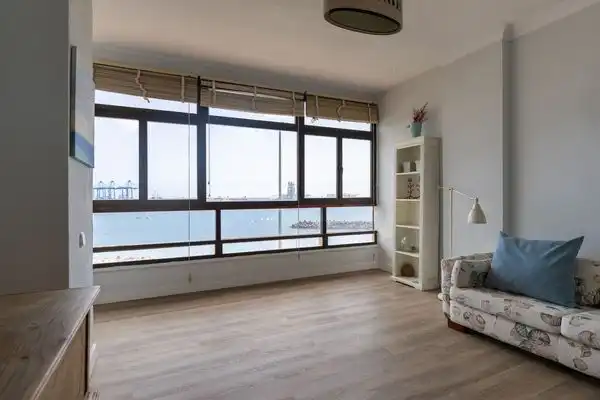 Piso en venta en Avenida Juan XXIII, 1, Arenales - Lugo - Avda. Marítima