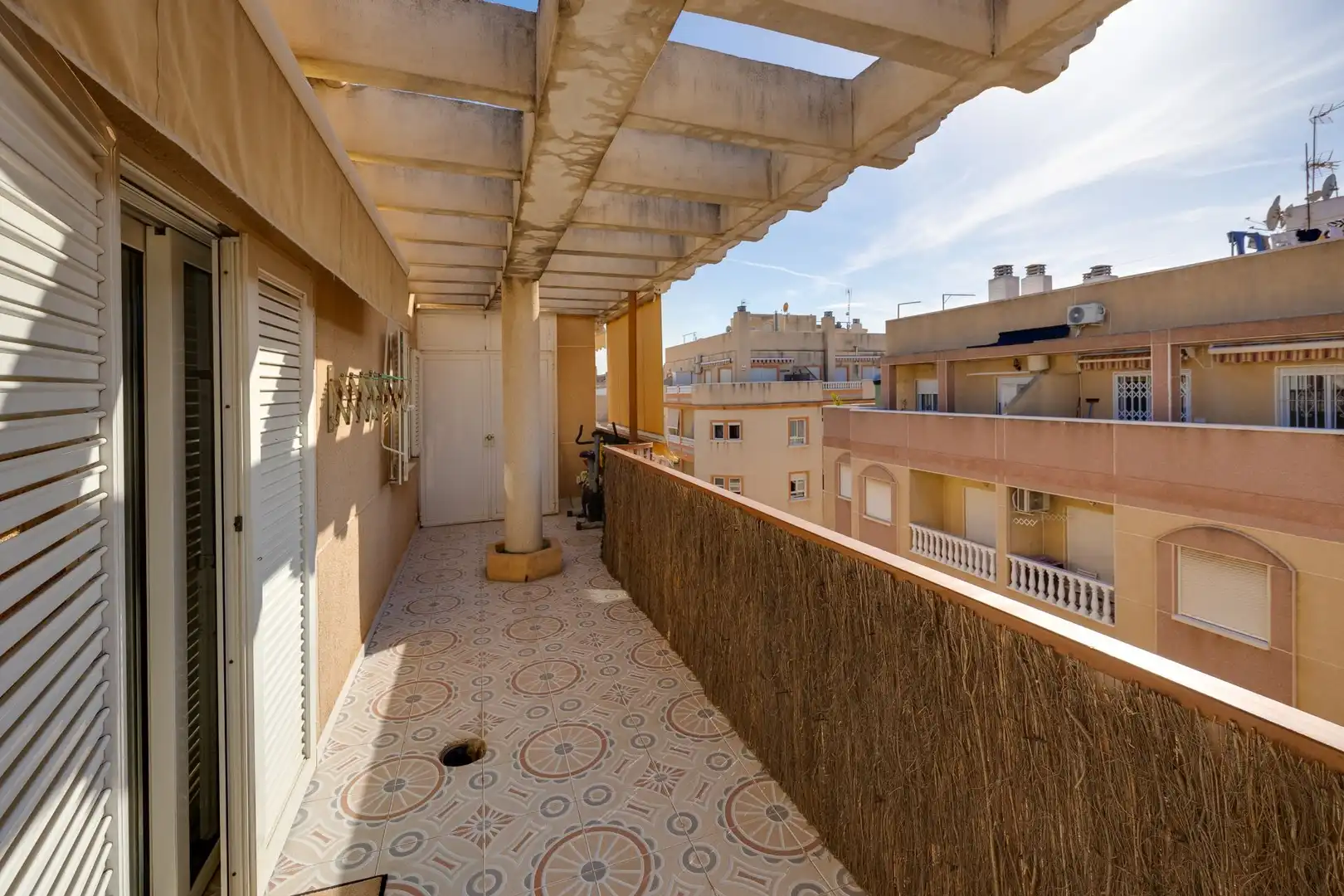 Penthouse with lift for sale in el huerto