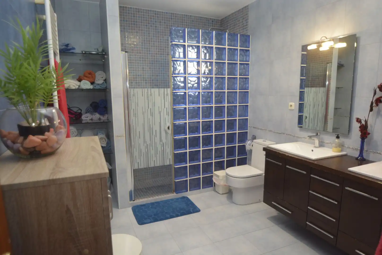 Badezimmer von Haus oder Chalet zum Verkauf in Las Torres de Cotillas mit Klimaanlage, Heizung und Privatgarten