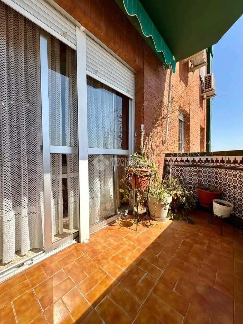Terraza de Piso en venta en Sevilla con Aire acondicionado