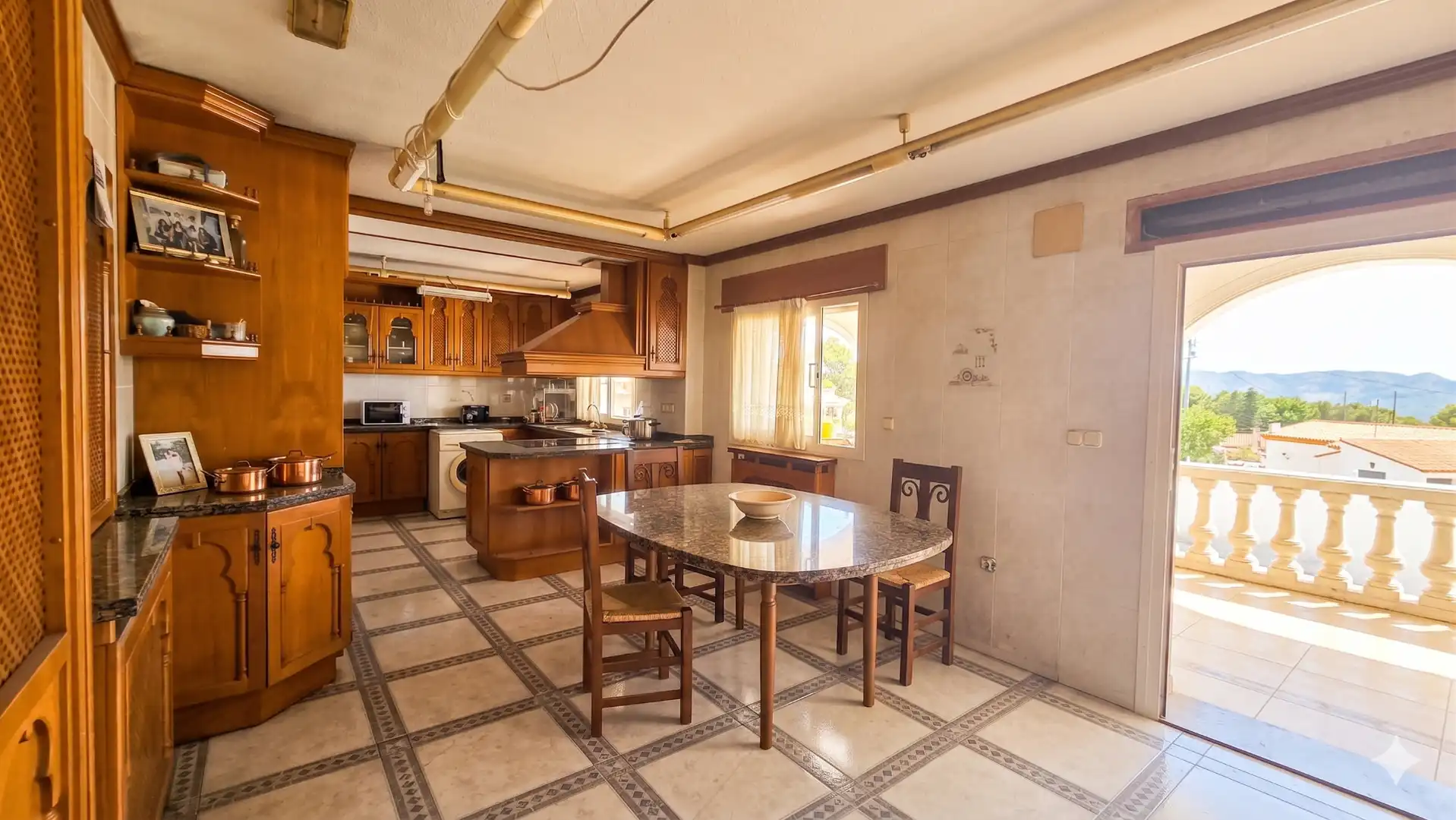 Cocina de Casa o chalet en venta en La Nucia con Jardín privado, Terraza y Trastero