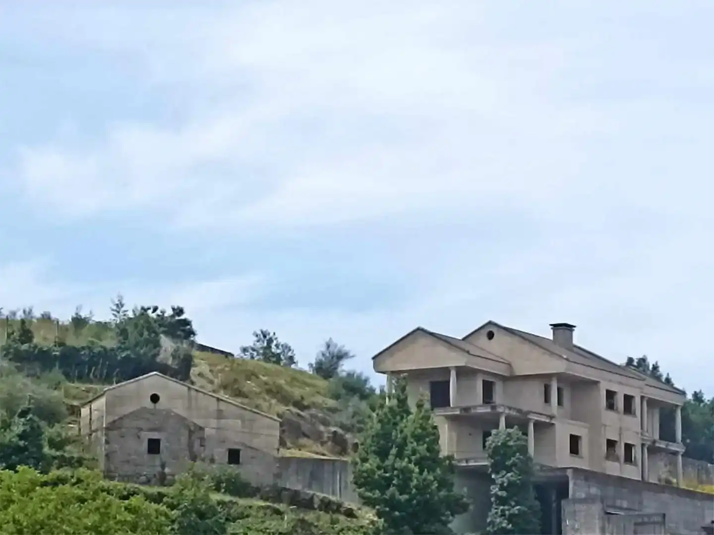 Vista exterior de Casa o xalet en venda en Soutomaior amb Balcó