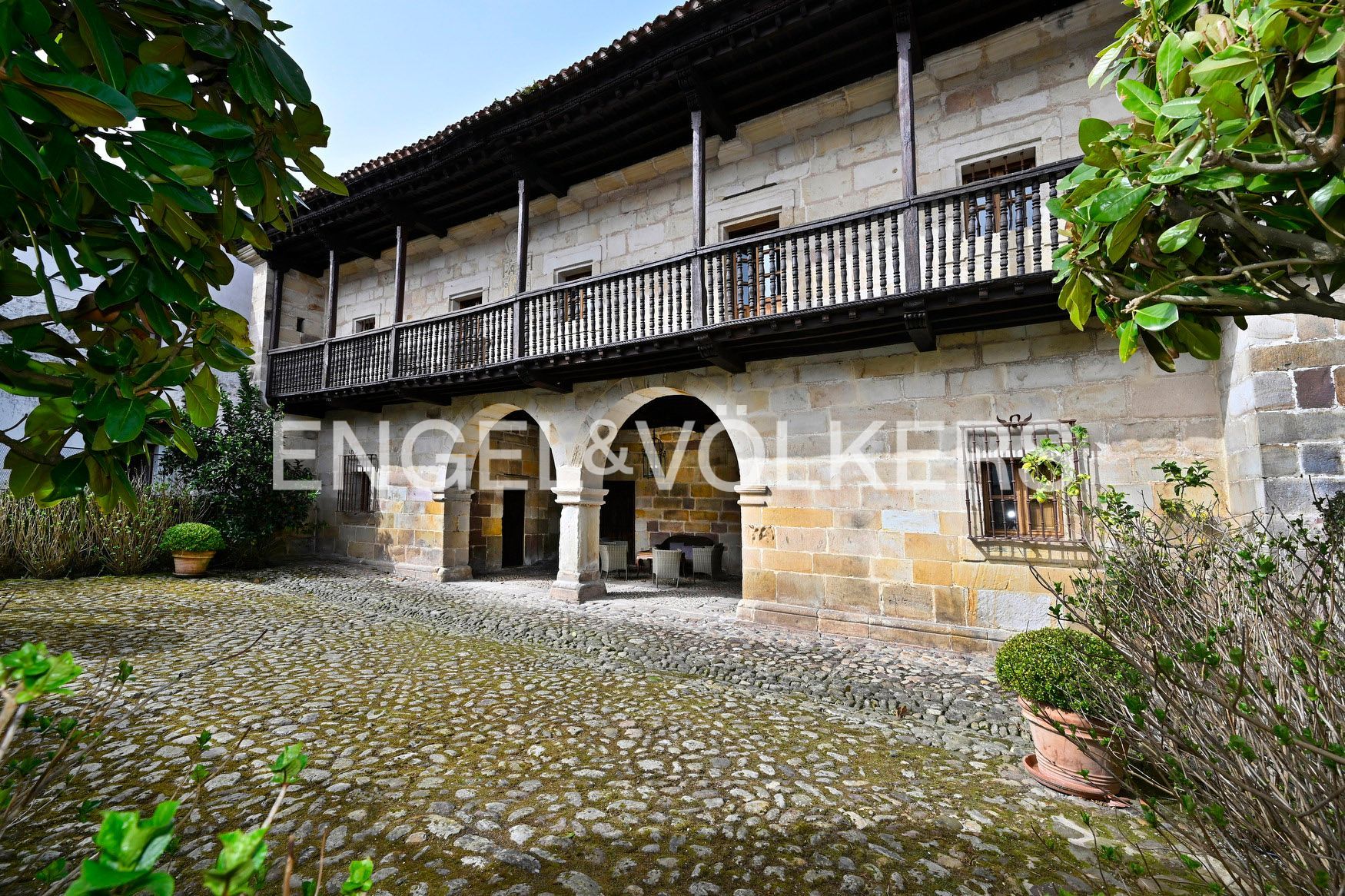 Vista exterior de Casa o chalet en venta en Mazcuerras con Calefacción, Jardín privado y Terraza