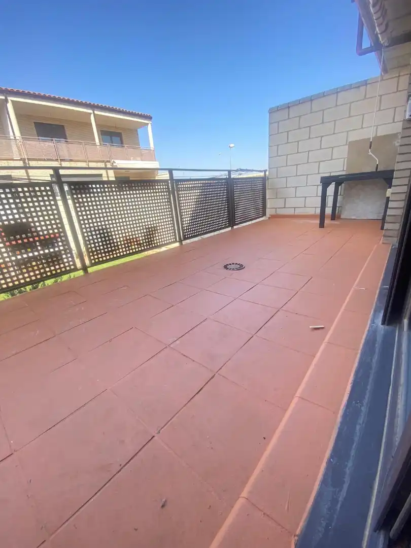 Terraza de Casa adosada en venta en Cintruénigo con Calefacción, Jardín privado y Terraza