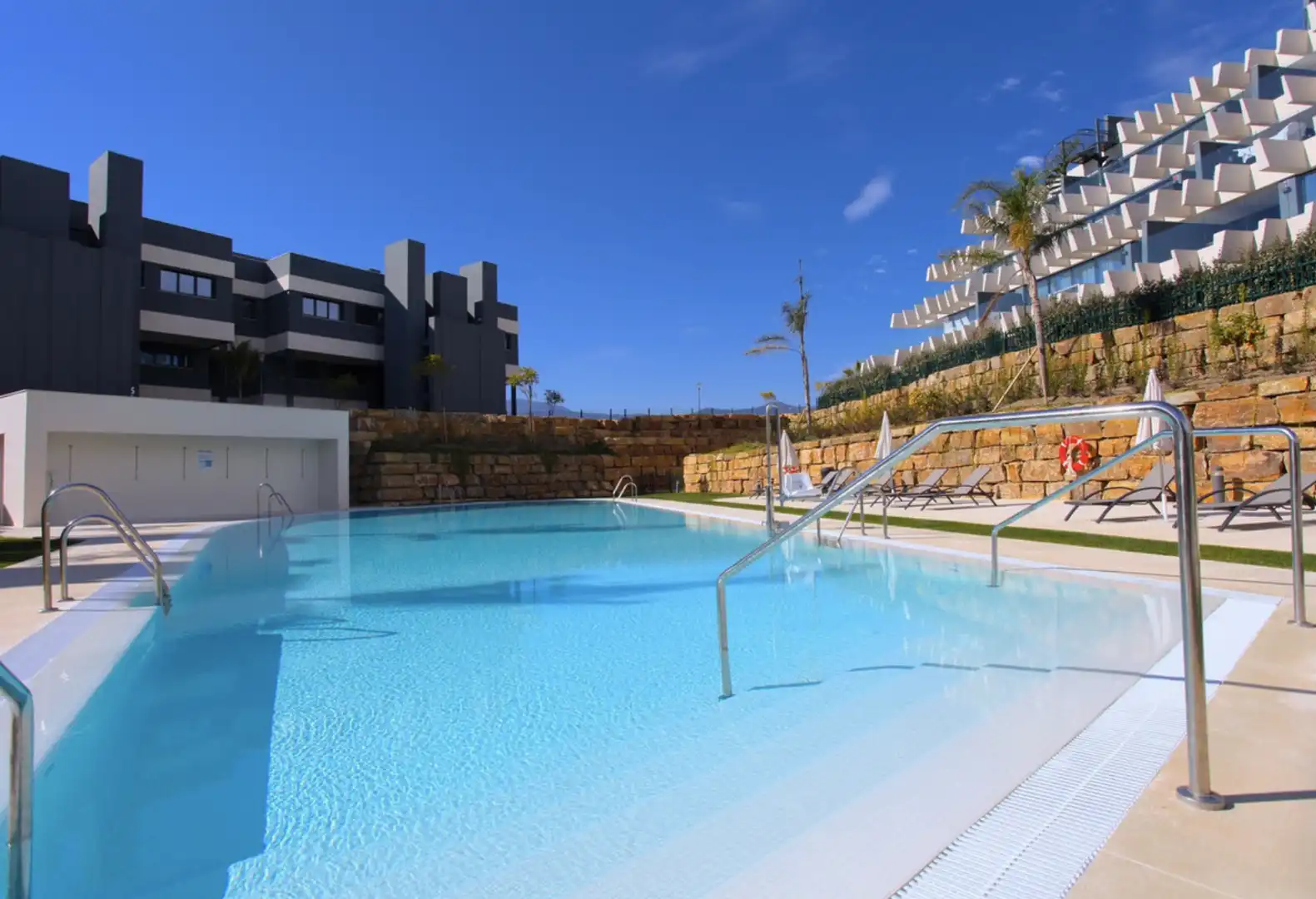 Habitatge amb piscina en venda a Selwo, imagen 22