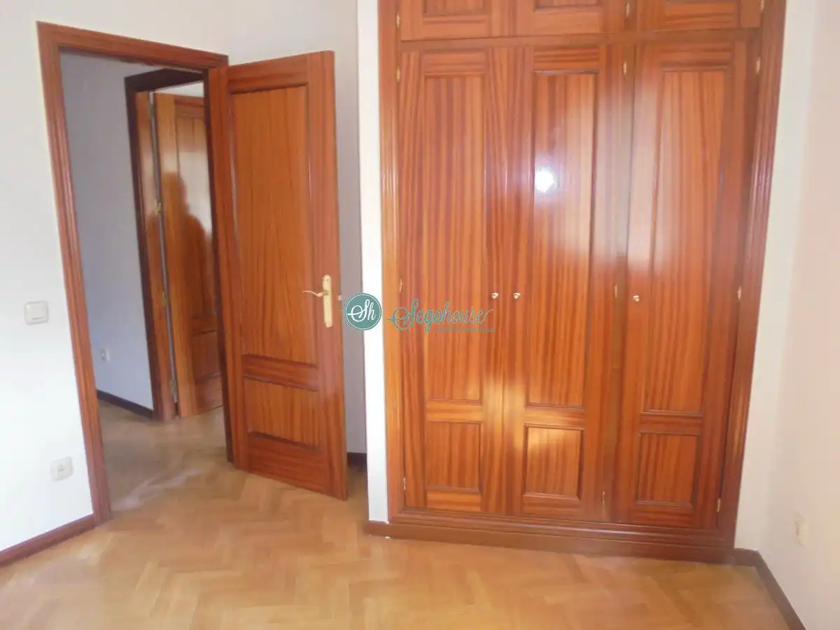 Houses for sale in Vía Romana