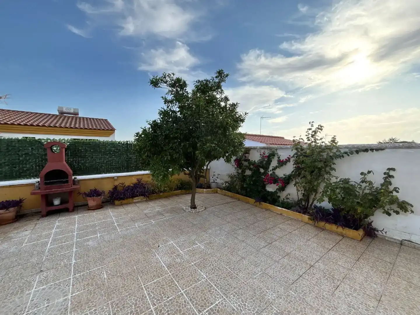 Terrassa de Pis en venda en El Real de la Jara amb Aire condicionat, Jardí privat i Parquet