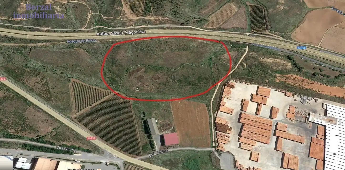 Industrial land for sale in  Logroño