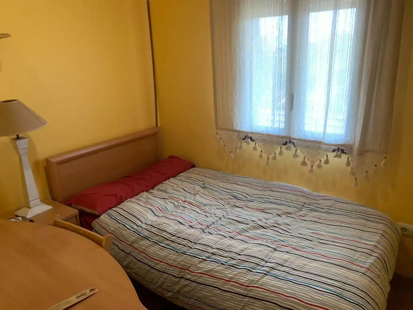 Bedroom of Flat for sale in Alpens  with Air Conditioner and Balcony
