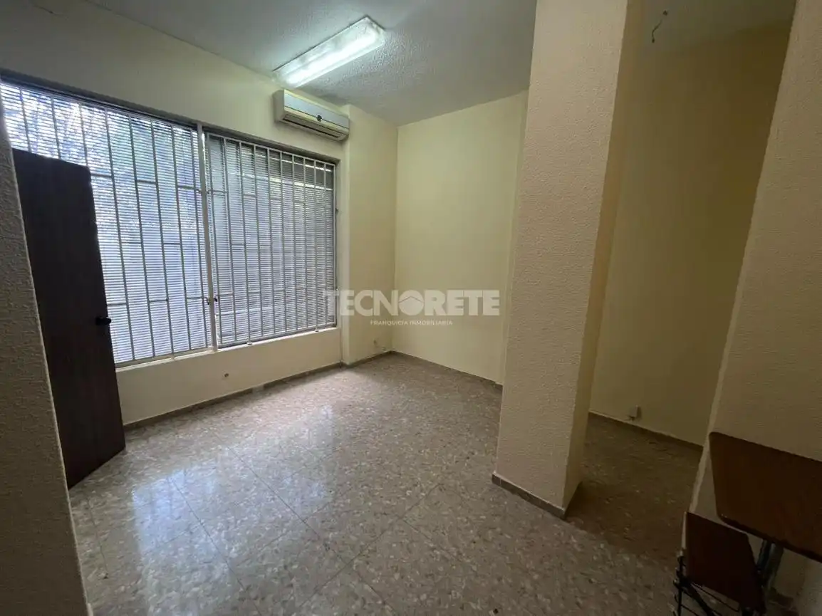 Local comercial en venda a Latina, imagen 12