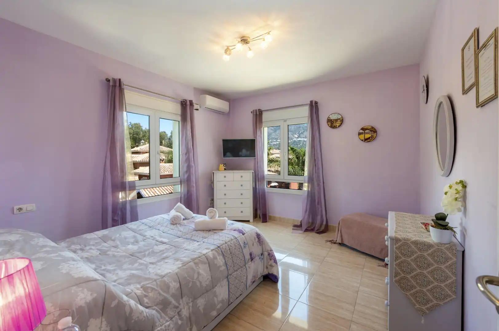 Dormitori de Casa o xalet en venda en Mijas amb Jardí privat i Piscina