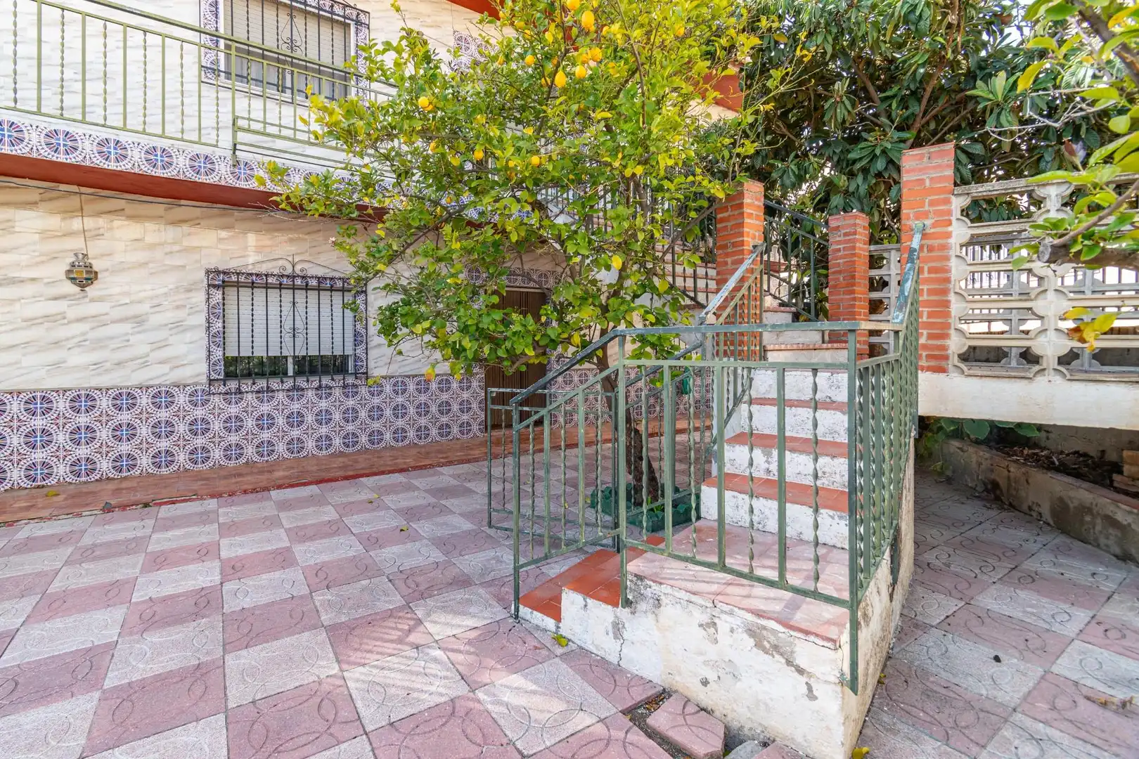 Vista exterior de Casa o chalet en venta en Vegas del Genil con Calefacción, Jardín privado y Terraza