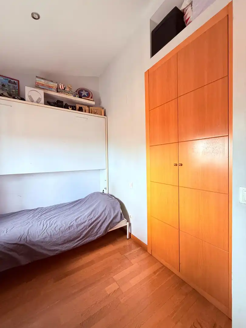 Habitación de Ático en venta en Alcorcón con Aire acondicionado, Calefacción y Parquet