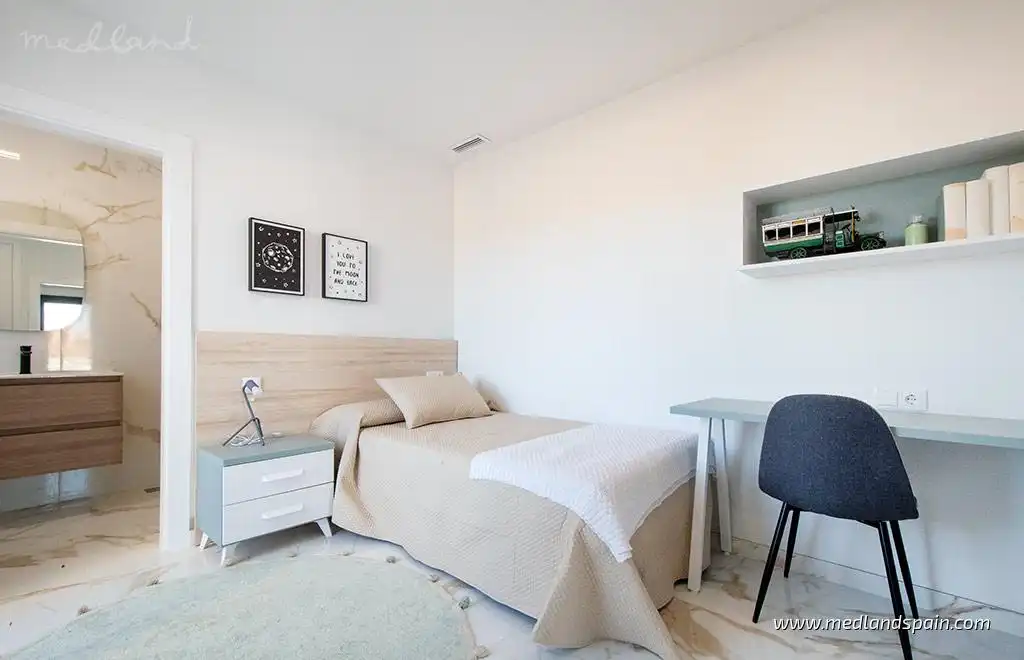 Chalet con jardín en venta en Los Montesinos, imagen 13