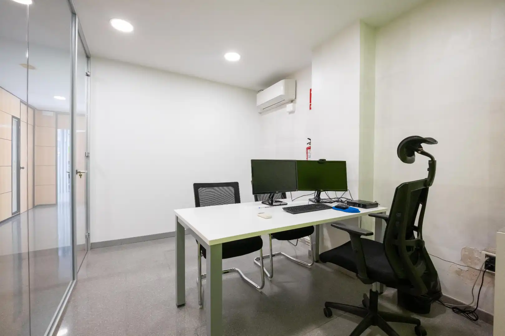Commercial properties for sale in Mataró  with Air Conditioner and Heating