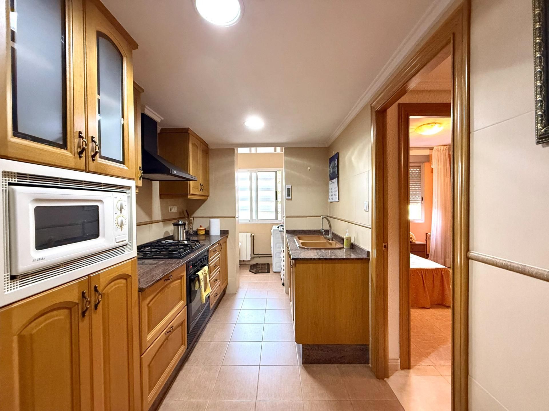 Kitchen of Flat for sale in  Valencia Capital  with Heating