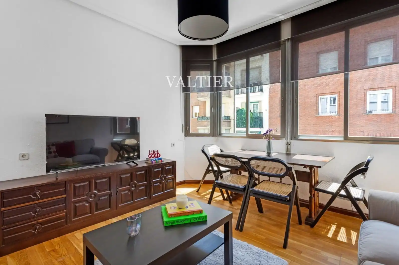 Sala de estar de Piso en venta en Madrid con Aire acondicionado y Amueblado