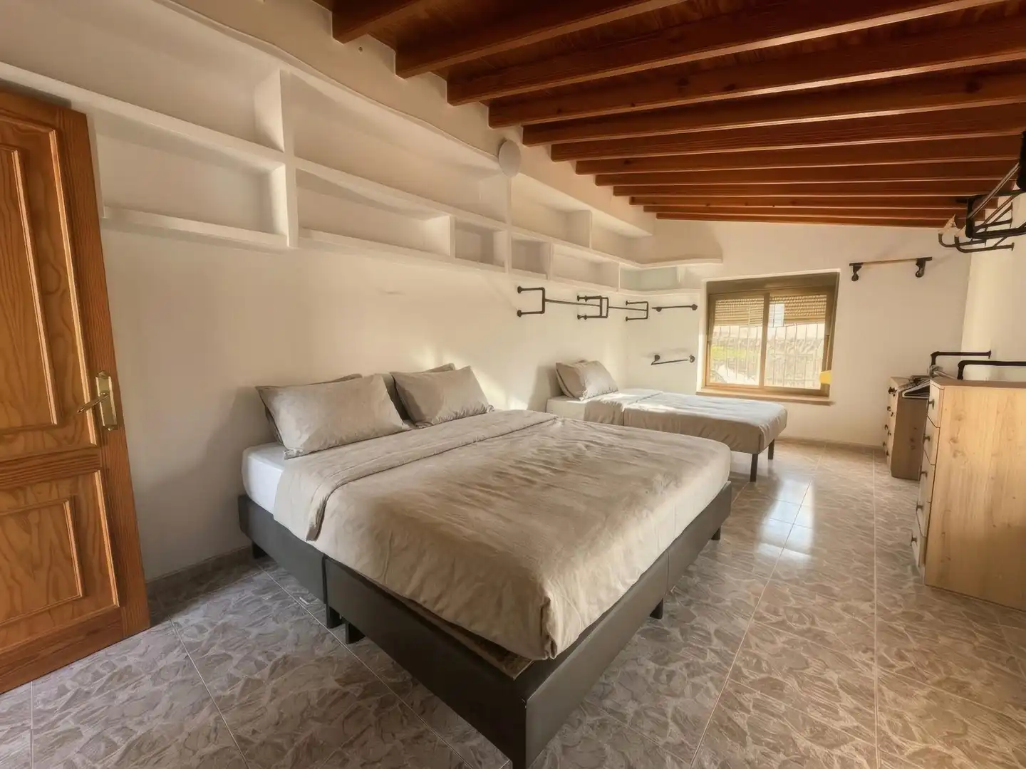 Habitación de Casa o chalet en venta en Los Barrios con Aire acondicionado, Jardín privado y Terraza