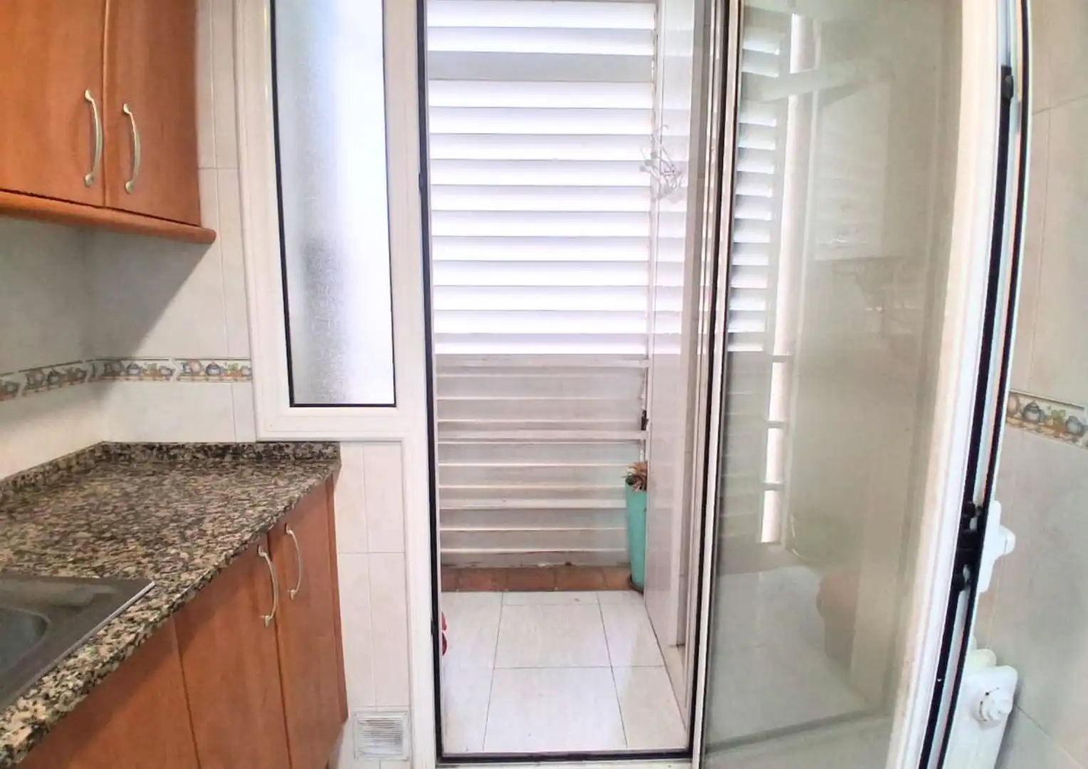 Baño de Piso en venta en Sabadell con Calefacción