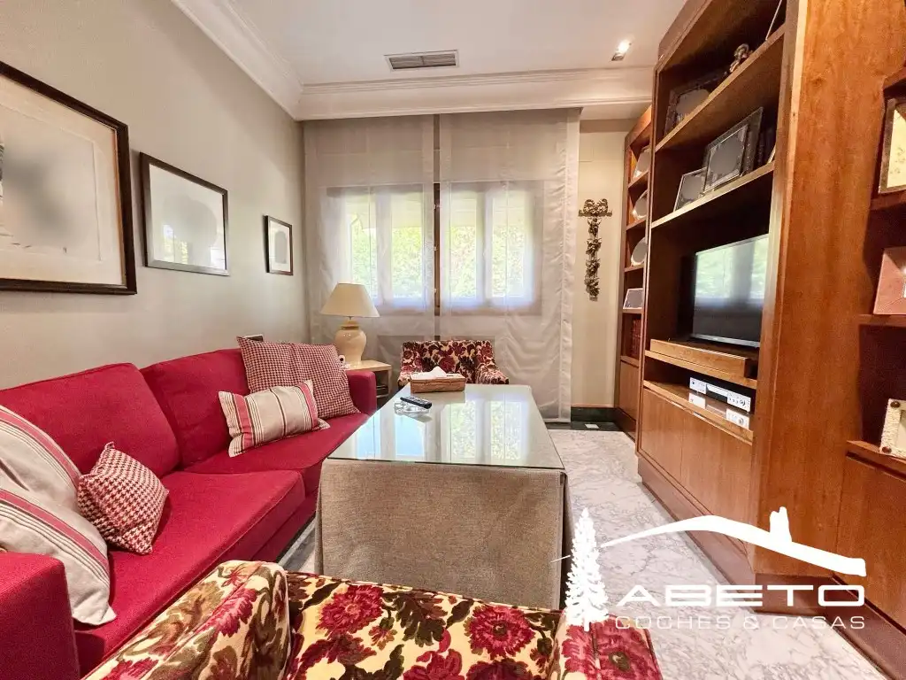 Sala de estar de Casa o chalet en venta en Madrid