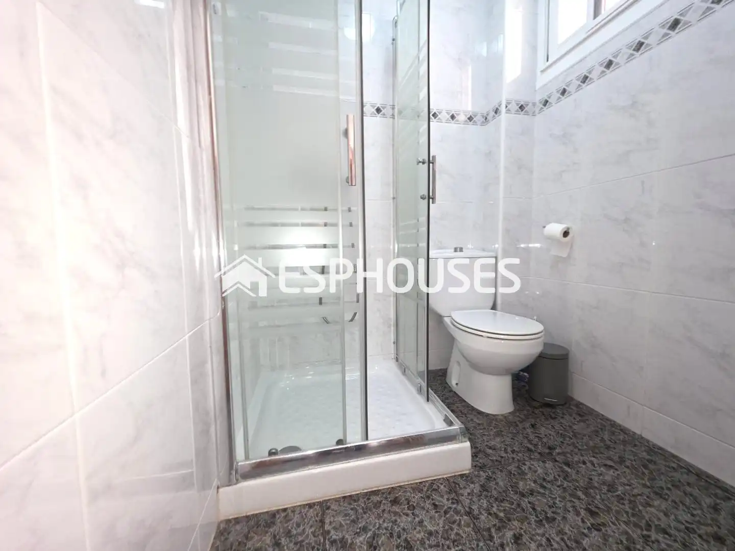 Apartment with terrace for sale in Guardamar Playa, imagen 9