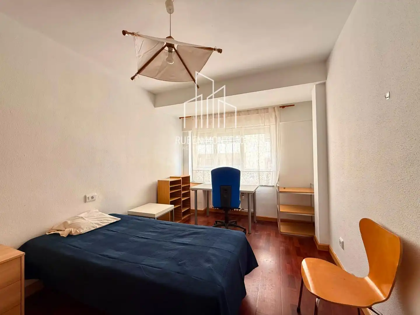 Schlafzimmer von Wohnung zur Miete in Salamanca mit Heizung, Terrasse und Möbliert