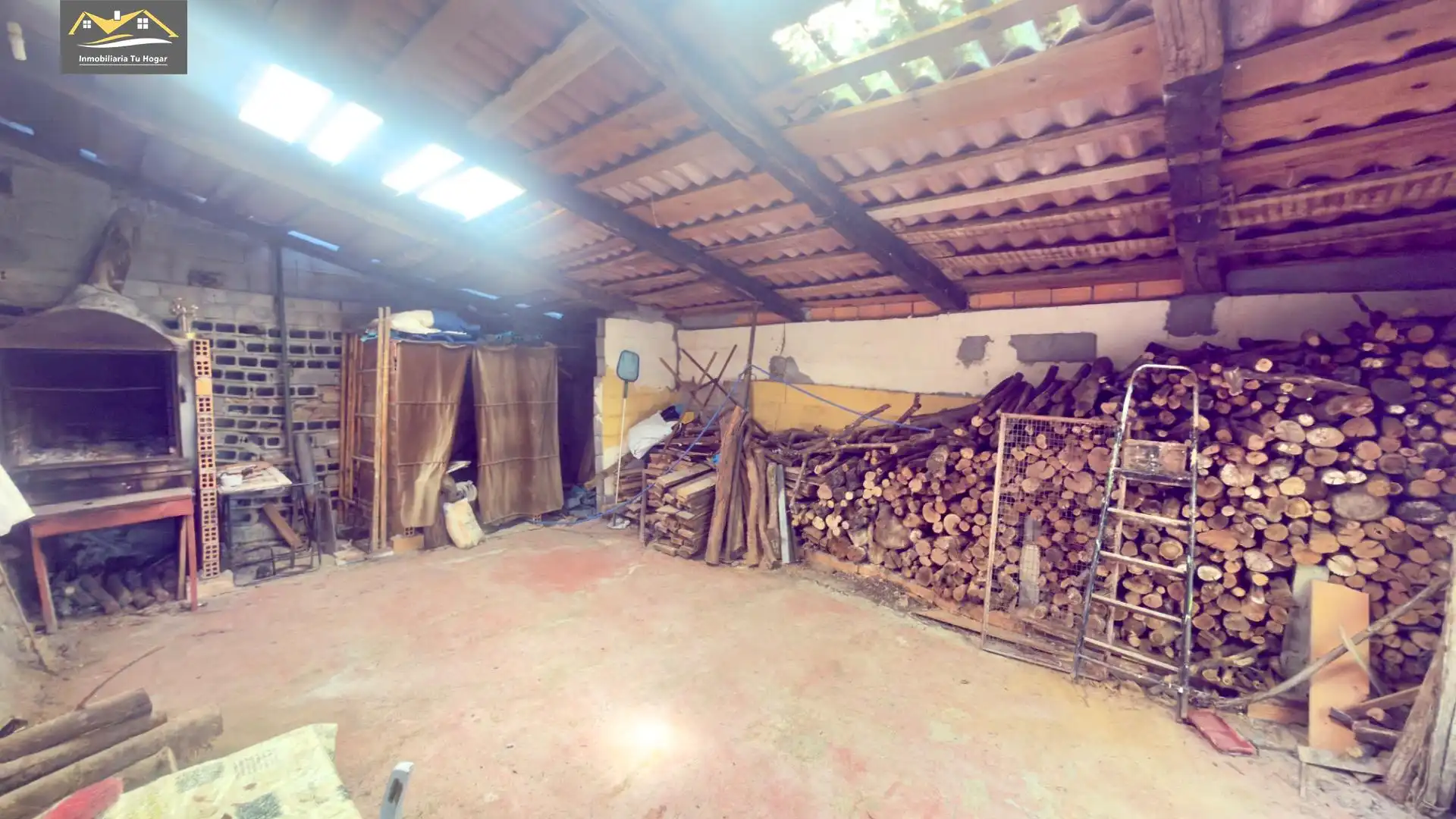 Finca rústica en venta en Castrelo de Miño con Jardín privado, Terraza y Amueblado