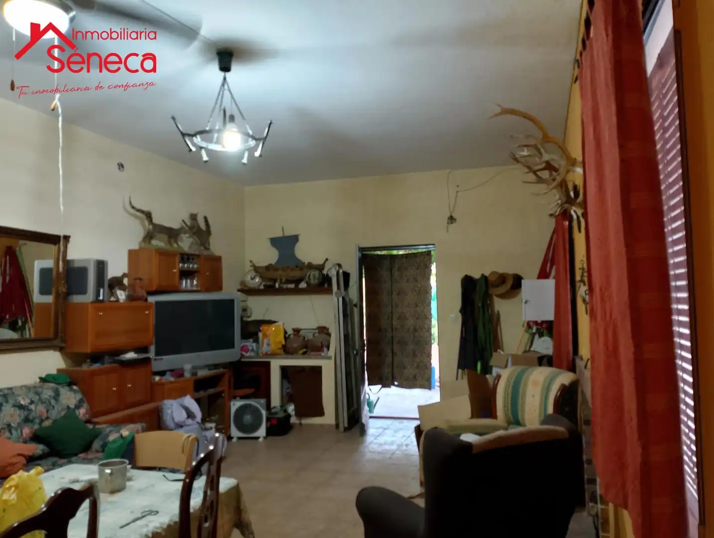 Living room of Houses for sale in Montoro  with Air Conditioner and Furnished