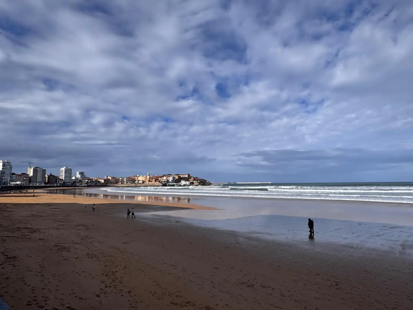 Vista exterior de Piso en venta en Gijón  con Calefacción, Parquet y Terraza