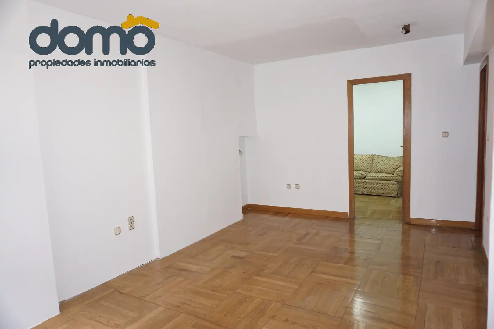 Piso con ascensor en venta en Avenida de la Constitución 18, imagen 3