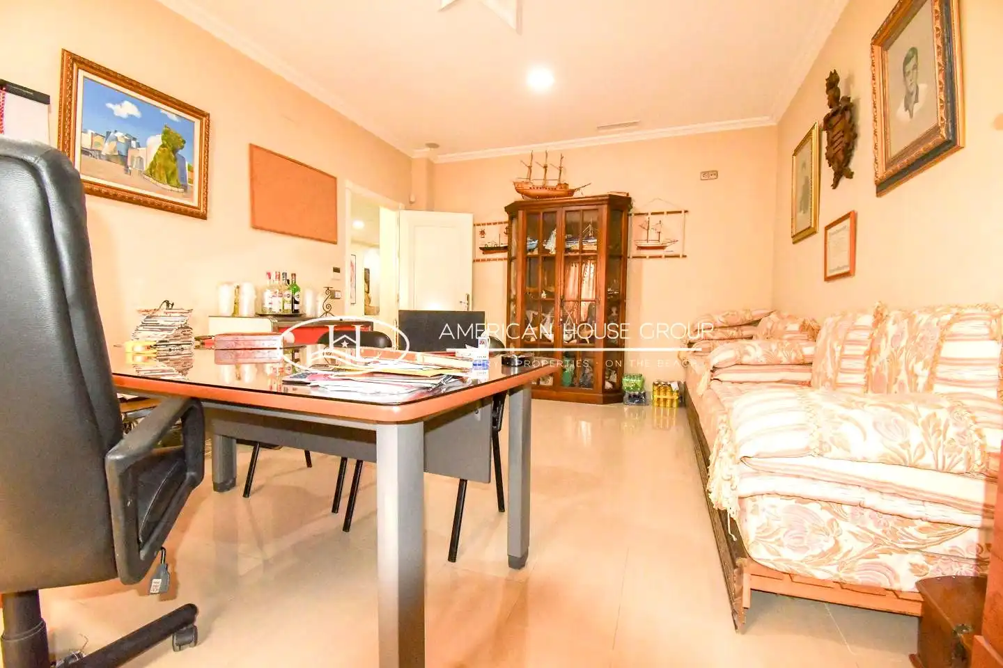 Houses for sale in Chiclana de la Frontera  with Air Conditioner, Heating and Private garden