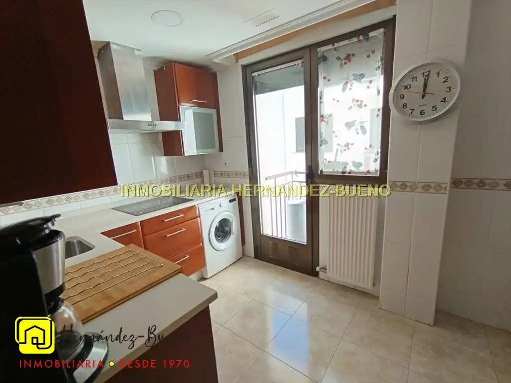 Cocina de Piso de alquiler en Salamanca con Calefacción y Amueblado