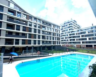 Swimming pool of Flat to rent in  Madrid Capital  with Air Conditioner