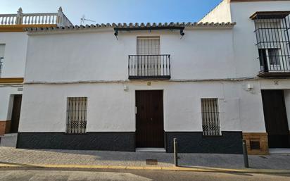 Vista exterior de Casa adosada en venda en Villanueva del Ariscal
