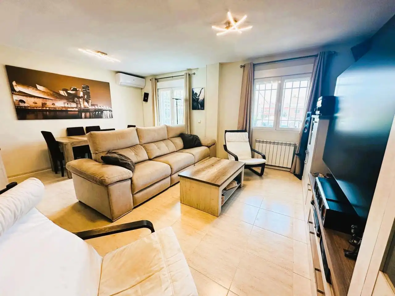 Terraced house with pool for sale in Calle Serrano, imagen 2