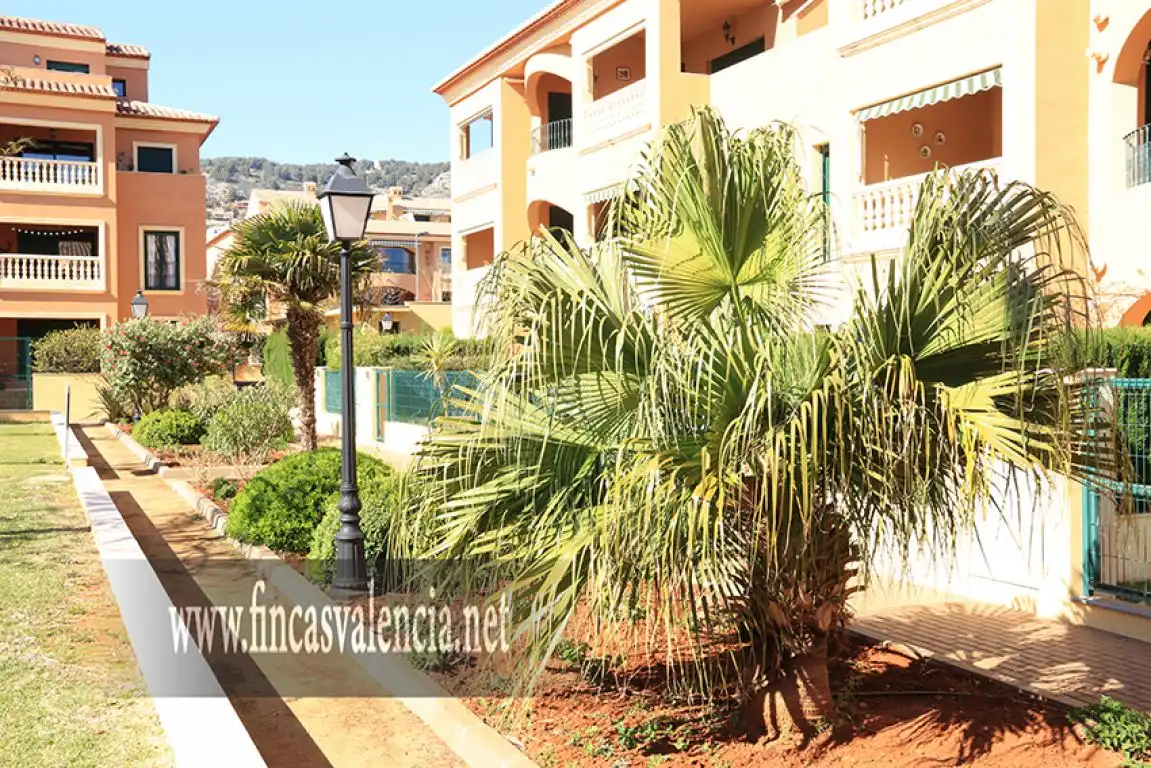 Vista exterior de Apartamento de alquiler en Jávea / Xàbia con Aire acondicionado, Jardín privado y Terraza
