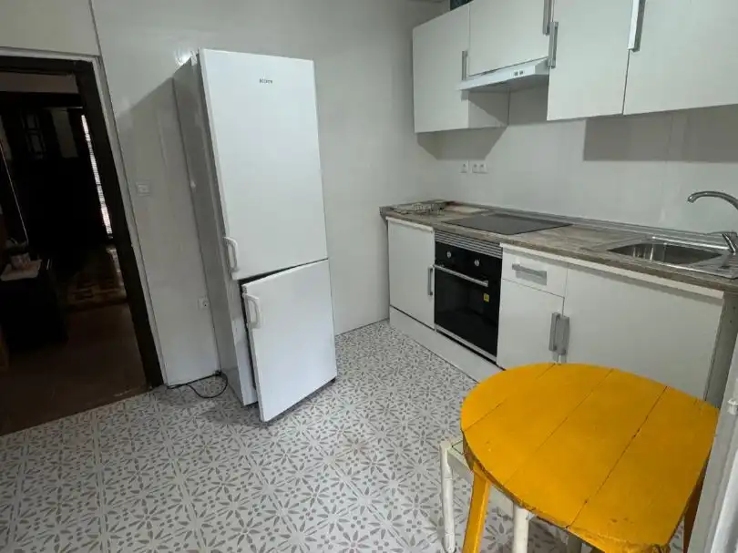 Cocina de Local de alquiler en Aguilar del Río Alhama con Terraza y Amueblado