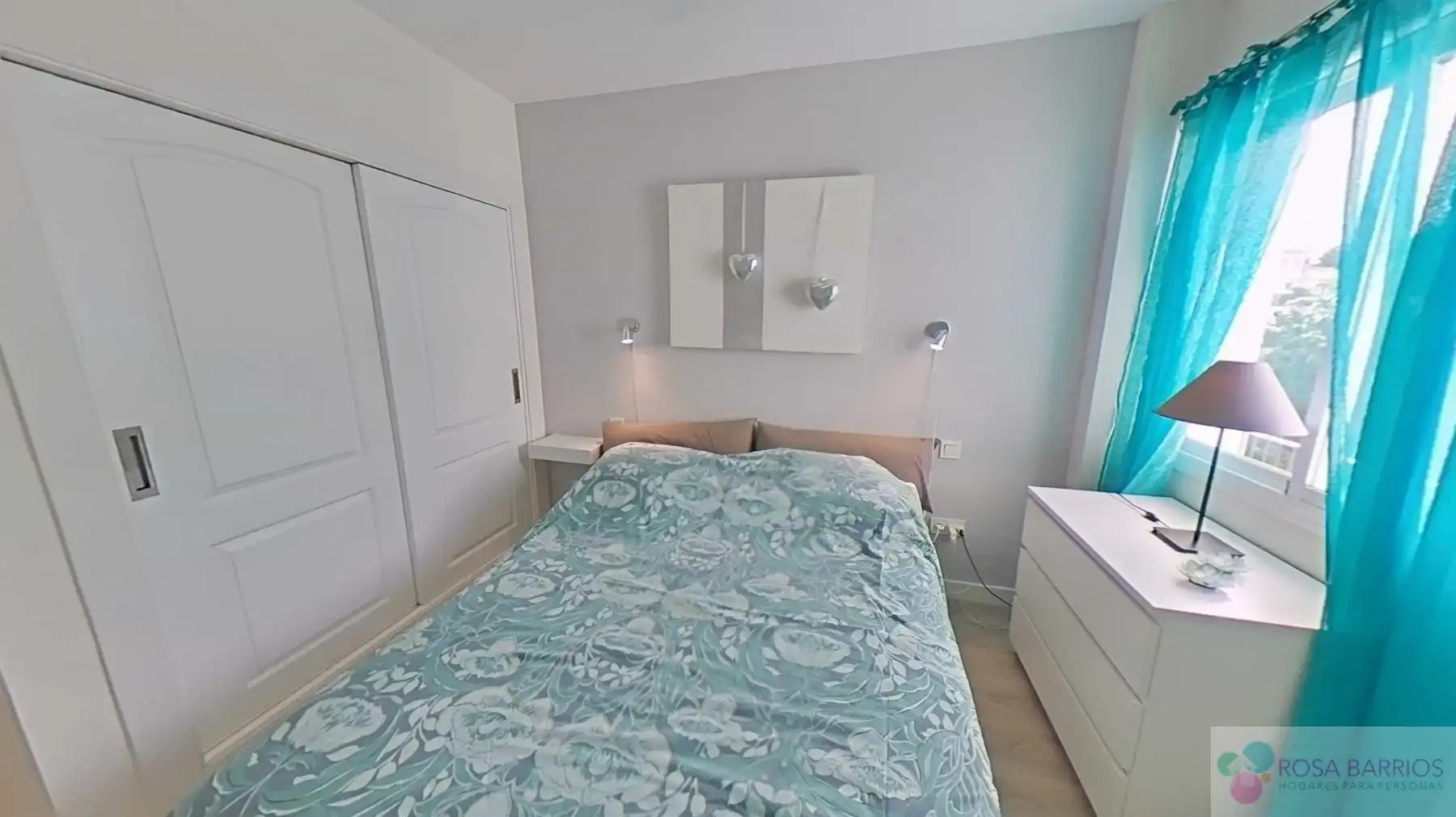 Habitación de Piso en venta en Marbella con Terraza y Piscina comunitaria