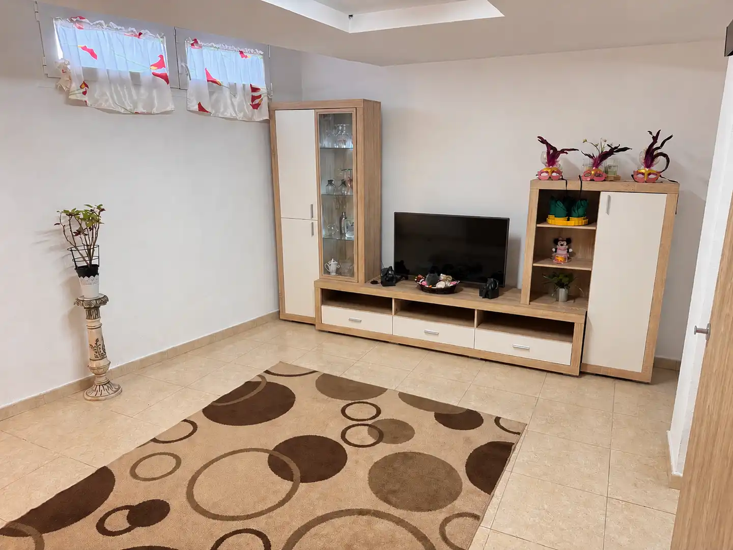 Sala d'estar de Pis en venda en Roquetas de Mar amb Aire condicionat