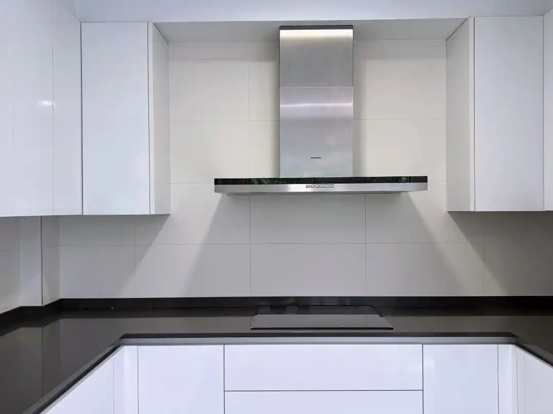 Kitchen of Houses for sale in Bilbao   with Terrace and Balcony