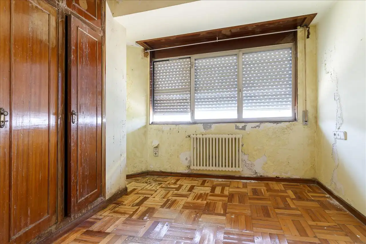 Bedroom of Flat for sale in Ordes