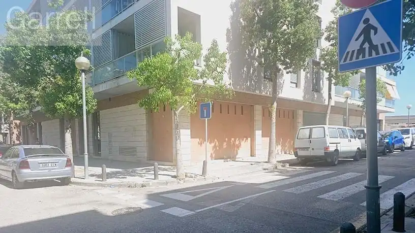 Vista exterior de Local en venda en Masllorenç