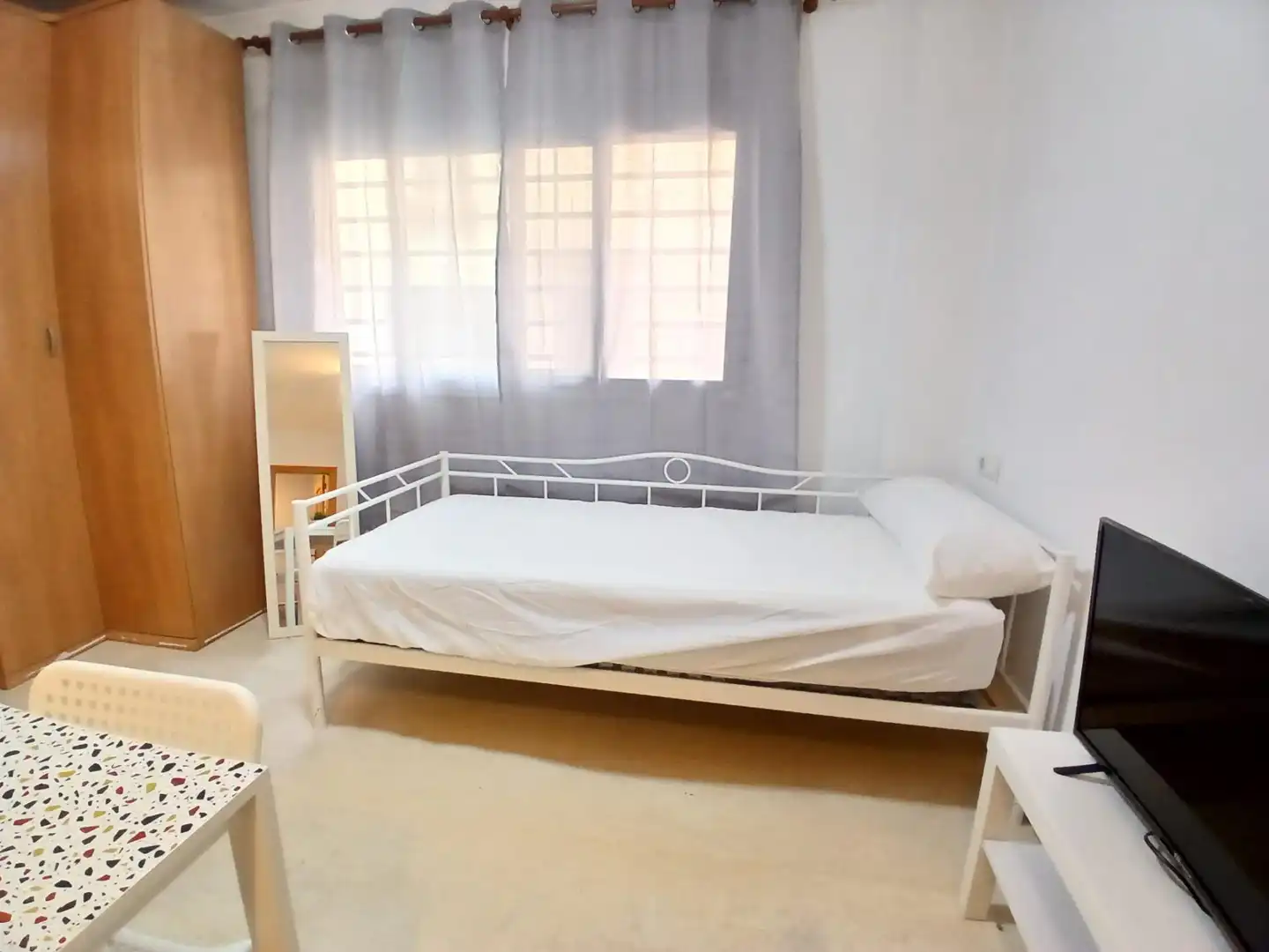Bedroom of Study for rent in Málaga