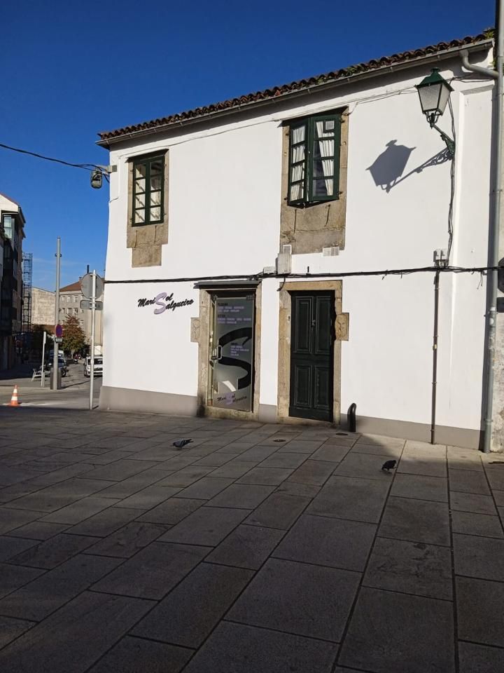 Vista exterior de Casa o xalet en venda en Santiago de Compostela  amb Calefacció