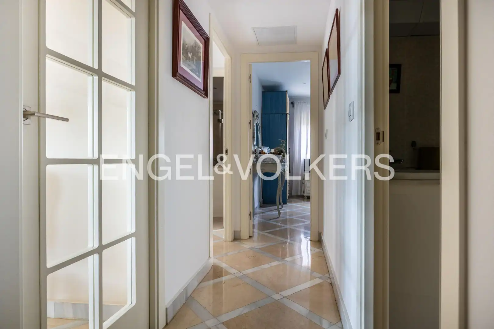 Flat for sale in Sevilla  with Heating, Private garden and Terrace