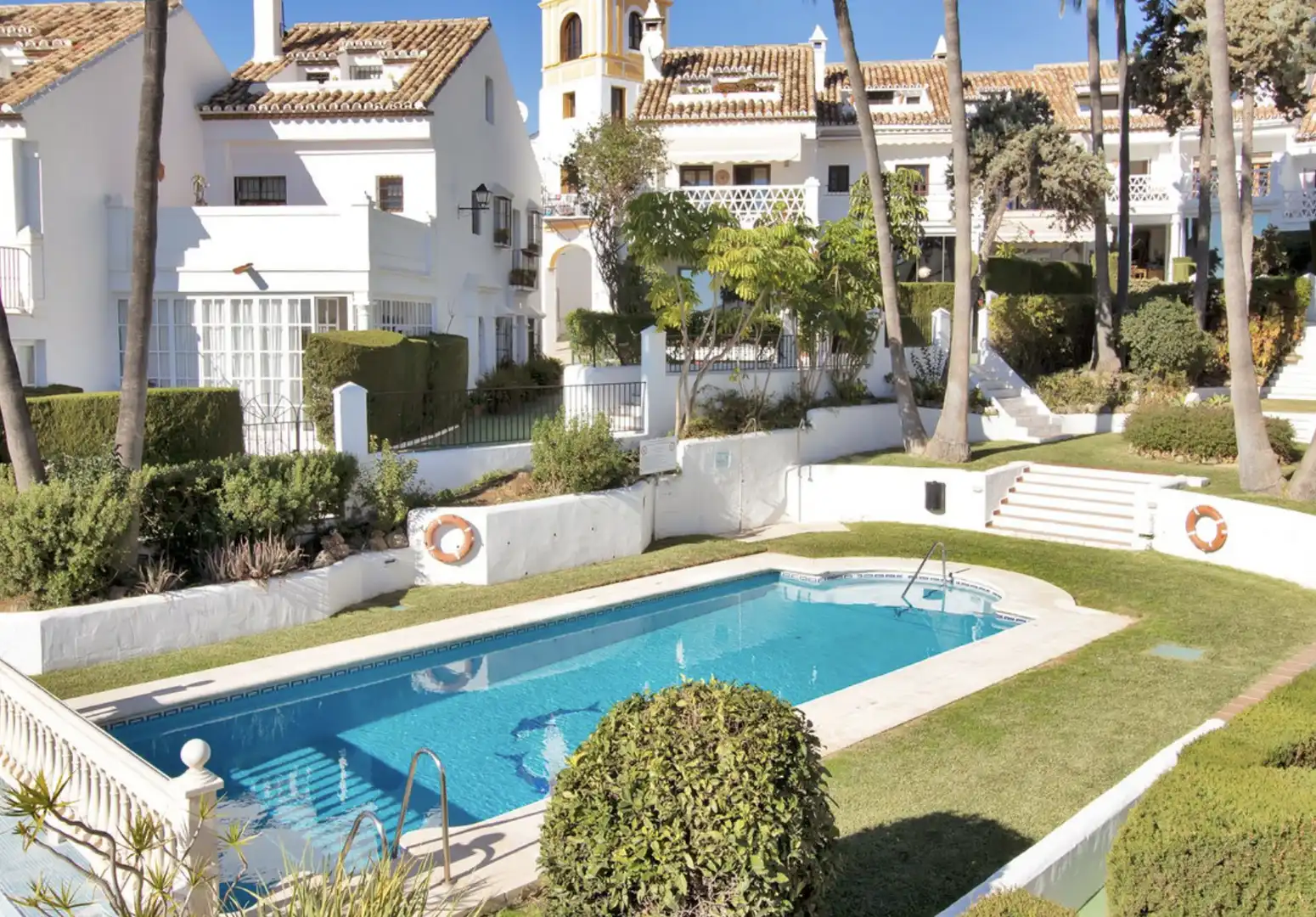 Jardín de Casa adosada en venta en Marbella con Aire acondicionado, Jardín privado y Terraza